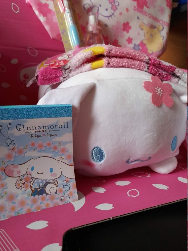 sakura cinnamoroll