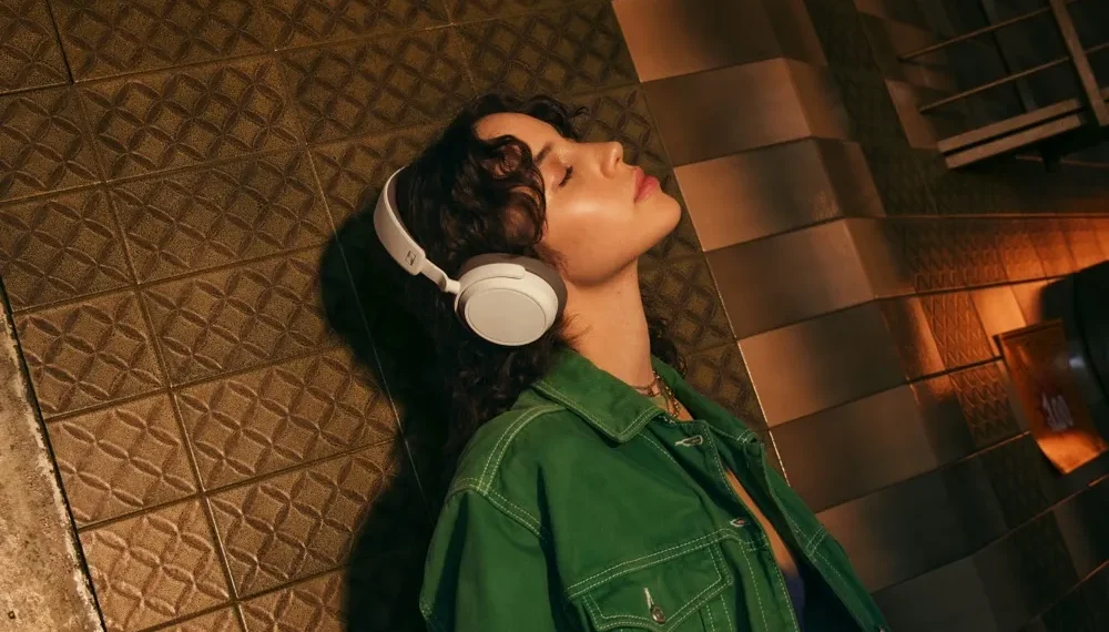 Sennheiser Launches the Accentum Plus Wireless headphones